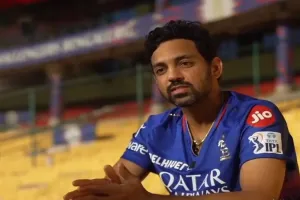 क्रिकेट की ऊंचाइयों पर पहुंचने को बेताब स्वप्निल सिंह, IPL में RCB से खेल बेहतर प्रदर्शन कर सबको किया प्रभावित