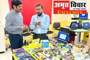UP के दो हजार सरकारी स्कूलों में स्थापित होगी AI व रोबोटिक्स लैब, प्रमुख सचिव ने देखा मॉडल, जानिए बच्चों को कैसे मिलेगा लाभ 