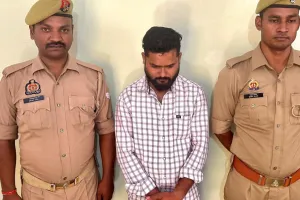 गोंडा: सड़क हादसे का आरोपी चालक गिरफ्तार