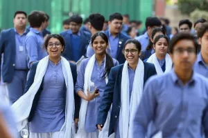 CBSE: 12वीं का परिणाम जारी, सबसे अधिक संख्या में बेटियां हुईं पास, मेरिट की नहीं हुई घोषणा