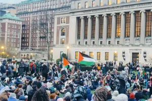 कोलंबिया यूनिवर्सिटी हाल से 100 से अधिक आंदोलनकारी गिरफ्तार...गाज़ा में इजराइली कार्रवाई की खिलाफ कर रहे थे प्रदर्शन