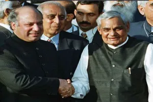 'पाकिस्तान ने 1999 में वाजपेयी के साथ किए गए समझौते का ‘उल्लंघन’ किया', नवाज शरीफ ने 25 साल बाद मानी गलती