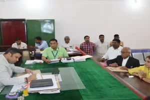 लोकसभा चुनाव 2024: पूर्व सांसद धनंजय सिंह की पत्नी श्रीकला ने किया नामांकन, बसपा ने जौनपुर सीट से दिया है टिकट