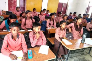  शैक्षिक गुणवत्ता बढ़ाने के लिए लखनऊ के सरकारी स्कूलों में BEO ने शुरू की अनोखी पहल, 15 हजार बच्चे शामिल