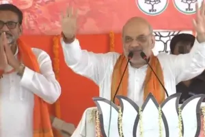 बांदा में गृहमंत्री अमित शाह बोले- देश चलाने के लिए 56 इंच के सीने वाला प्रधानमंत्री चाहिए...वो मोदी के अलावा कोई और नहीं