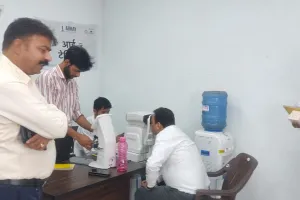 आरटीओ वाहन फिटनेस सेंटर में फ्री हेल्थ चेकअप की सुविधा, कार्मिशियल वाहन चालकों ने उठाया लाभ