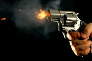 रुड़की: बदमाशों ने बाइक सवार युवक को मारी गोली, पांव में लगी