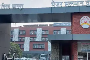 Kanpur: जन्म प्रमाण पत्र चाहिए तो तीन महीने बाद आना...एक ही जोन पर पड़ा सारा बोझ, इतने हजार सर्टिफिकेट NOC में फंसे...