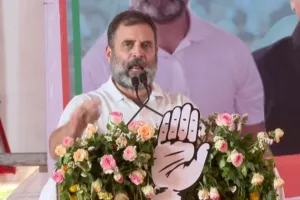 अंग्रेजी बांध नहीं, पुल है, शर्म नहीं, शक्ति है... राहुल गंधी का अमित शाह पर पलटवार, कहा-  BJP-RSS नहीं चाहते कि गरीब बच्चा अंग्रेजी सीखे