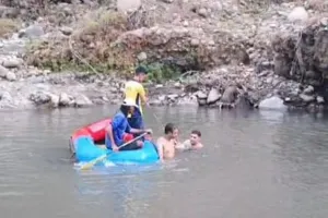 रामनगर: गिरिजा मंदिर के पास कोसी नदी में डूबा लखनऊ का युवक, गोताखोरों ने बरामद किया शव 