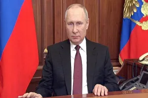 पुतिन ने नई सरकार की नियुक्ति के आदेश पर किए हस्ताक्षर, रक्षा मंत्री का तबादला शामिल