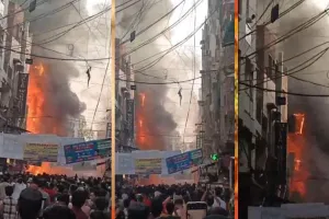 धूं-धूंकर जलने लगा दिल्ली का ये रेस्टोरेंट, पहले बिजली के तारों में लगी आग, फिर मचा हड़कंप