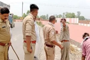 लखीमपुर खीरी: खाली पड़े प्लॉट में युवक का मिला शव, शिनाख्त नहीं