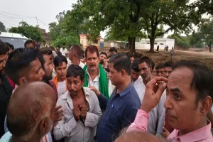 सुलतानपुर: आकाशीय बिजली की चपेट में आए दो की मौत, 2 झुलसे