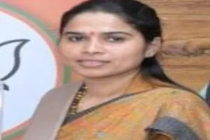 सपा विधायक पूजा पाल पर अभद्र टिप्पणी मामले में सात के खिलाफ एफआईआर 