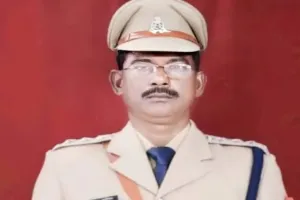 महिला सिपाही के संग रंगरेलियां मनाना डिप्‍टी एसपी को पड़ा भारी, योगी सरकार ने सीओ से फ‍िर बनाया  सिपाही 