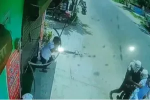 हरिद्वार: दिनदहाड़े नकाबपोश दुकान में घुसे, दुकान स्वामी ने दिखाया दम तो हुए नौ दौ ग्यारह