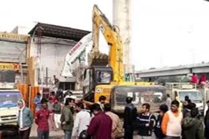 लखनऊ: करोड़पति कब्जेदारों की सूची देख कोर्ट ने दिया अकबरनगर में ध्वस्तीकरण का आदेश