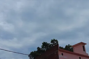 बरेली: आसमान में छाए घने बादल...बारिश की संभावना, गर्मी से राहत मिलने के आसार
