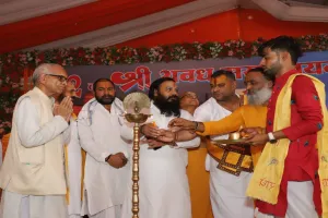 अयोध्या : मां सरयू जन्मोत्सव का आगाज, 22 को सजाई जाएगी भव्य झांकी