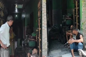 मुरादाबाद : इंदिरा कॉलोनी में गैस लीक होने से लगी भीषण आग, 9 लोग झुलसे...अस्पताल में भर्ती 