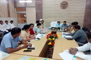 मुरादाबाद : जीआईएस सर्वे में मनमानी पर एकजुट हुए पार्षद व महापौर, नोटिस निरस्त कर शासन को भेजेंगे पत्र