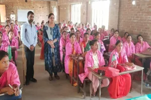 बाराबंकी : दुर्घटनाग्रस्त व्यक्ति की मदद को करें पुलिस और एंबुलेंस को सूचित