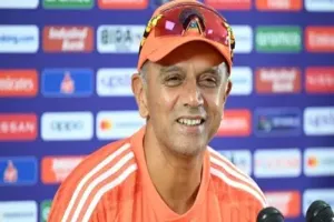 T20 World Cup 2024 : विश्व कप जीतना चाहते हैं राहुल द्रविड़, बोले- मैं ‘किसी के लिए कुछ करो’ पर विश्वास नहीं करता हूं