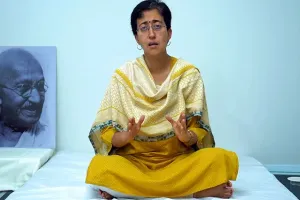 दिल्ली जल संकट: अस्पताल में भर्ती होने के बाद आतिशी ने खत्म किया अनशन, सोमवार रात अचानक बिगड़ी थी तबीयत  