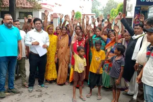 रुद्रपुर: कोतवाल के धक्का प्रकरण को लेकर भड़की महिलाएं, कार्रवाई नहीं होने पर दी आंदोलन की चेतावनी