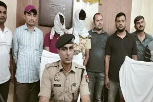 Video: मैनेजर व सेल्समैन ने ही रची पेट्रोल पंप पर लूट की साजिश, प्रतापगढ़ पुलिस ने किया खुलासा 