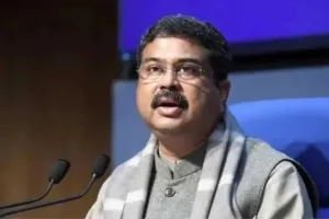 Delhi University के विधि पाठ्यक्रम में मनुस्मृति को शामिल करने का प्रस्ताव खारिज, शिक्षा मंत्री प्रधान ने दी जानकारी