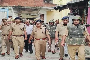 हरदोई: पुलिस ने किया दंगा नियंत्रण योजना का अभ्यास, एसपी ने अराजकतत्वों को दी चेतावनी