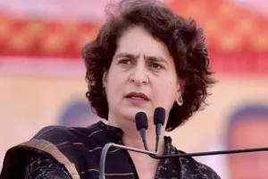 संविधान हत्या दिवस को लेकर प्रियंका का सरकार पर हमला, कहा- संविधान की आत्मा पर प्रहार करने वाले... 