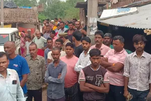 उन्नाव में गोली मारकर महिला की हत्या: आरोपी ने खुद भी दी जान...तीन घायल, तीन माह पहले दुष्कर्म मामले में जेल से छूटकर आया था