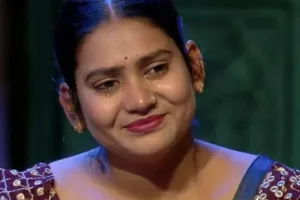 Auraiya: बिग बॉस में 35 दिनों का सफर तय करने के बाद बाहर हुई शिवानी कुमारी...आंख से छलके आंसू, Social Media में छिड़ी वॉर