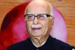 BJP के वरिष्ठ नेता लालकृष्ण आडवाणी की बिगड़ी तबीयत, दिल्ली के अपोलो अस्पताल में भर्ती 