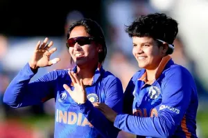 ICC T20I Rankings : टी20 रैंकिंग में हरमनप्रीत कौर 12वें और शेफाली वर्मा 15वें स्थान पर पहुंचीं 