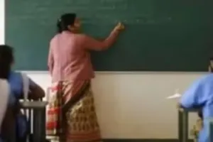 बच्‍चों के टिफिन में... नोएडा के एक स्‍कूल ने छात्रों के पेरेंट्स को भेजा सकुर्लर, मचा बवाल, बोले प्र‍िस‍िंपल- स‍िर्फ अनुरोध है