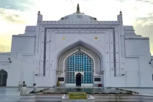 बदायूं: नीलकंठ महादेव मंदिर-जामा मस्जिद मामले में सुनवाई कल