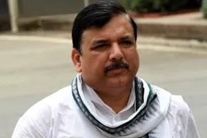 AAP सांसद संजय सिंह का बड़ा दावा- UP में एक ही घर में हैं 4,271 मतदाता पंजीकृत 