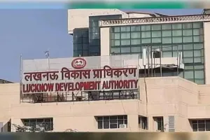 मैडम... यहां भी आइये, रामनगर में बसे हैं ''बाहरी''... एलडीए के बेचे गए भूखंडों पर भू-माफिया का कब्जा, 19 साल से कब्जा पाने को भटक रहे आवंटी, जिम्मेदार मौन 