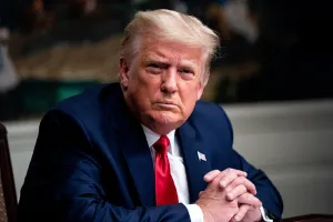 मुद्रा के रूप में डॉलर इस्तेमाल नहीं करने पर लगेगा 100 प्रतिशत शुल्क: ट्रंप ने ब्रिक्स देशों को दी चेतावनी