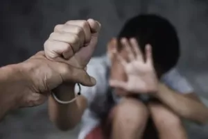 शर्मनाक : वाराणसी में कोच ने क्रिकेट टीम में चयन का लालच देकर दो नाबालिगों से किया कुकर्म, आरोपी गिरफ्तार 