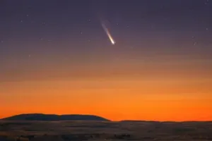 नैनीताल: सूर्य के नजदीक से गुजरेगा धूमकेतु C-2023 A3