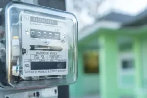 बरेली:1.29 लाख बकाया होने पर भी जारी कर दिया दूसरा कनेक्शन