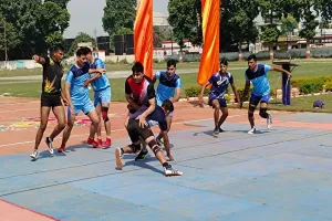 बदायूं: पुलिस की प्रतियोगिताओं के पहले दिन कबड्डीबाजों ने दिखाया दम 