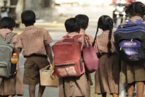 UP News: विद्यालयों में बच्चों का नामांकन बढ़ाने को राजभवन निभा रहा अहम भूमिका, चला रहा विशेष अभियान