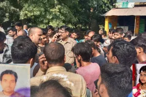 गोंडा में बड़ा हादसा: डिप्टी रेंजर ने दो सगी बहनों समेत चार को कार से रौंदा, 2 की मौत, अन्य गंभीर