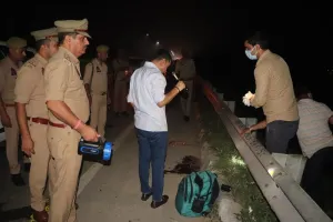 मुरादाबाद : हाईवे पर पड़ा मिला ड्यूटी के लिए निकले होमगार्ड का शव, हत्या या हादसे में हुई मौत...जांच में जुटी पुलिस